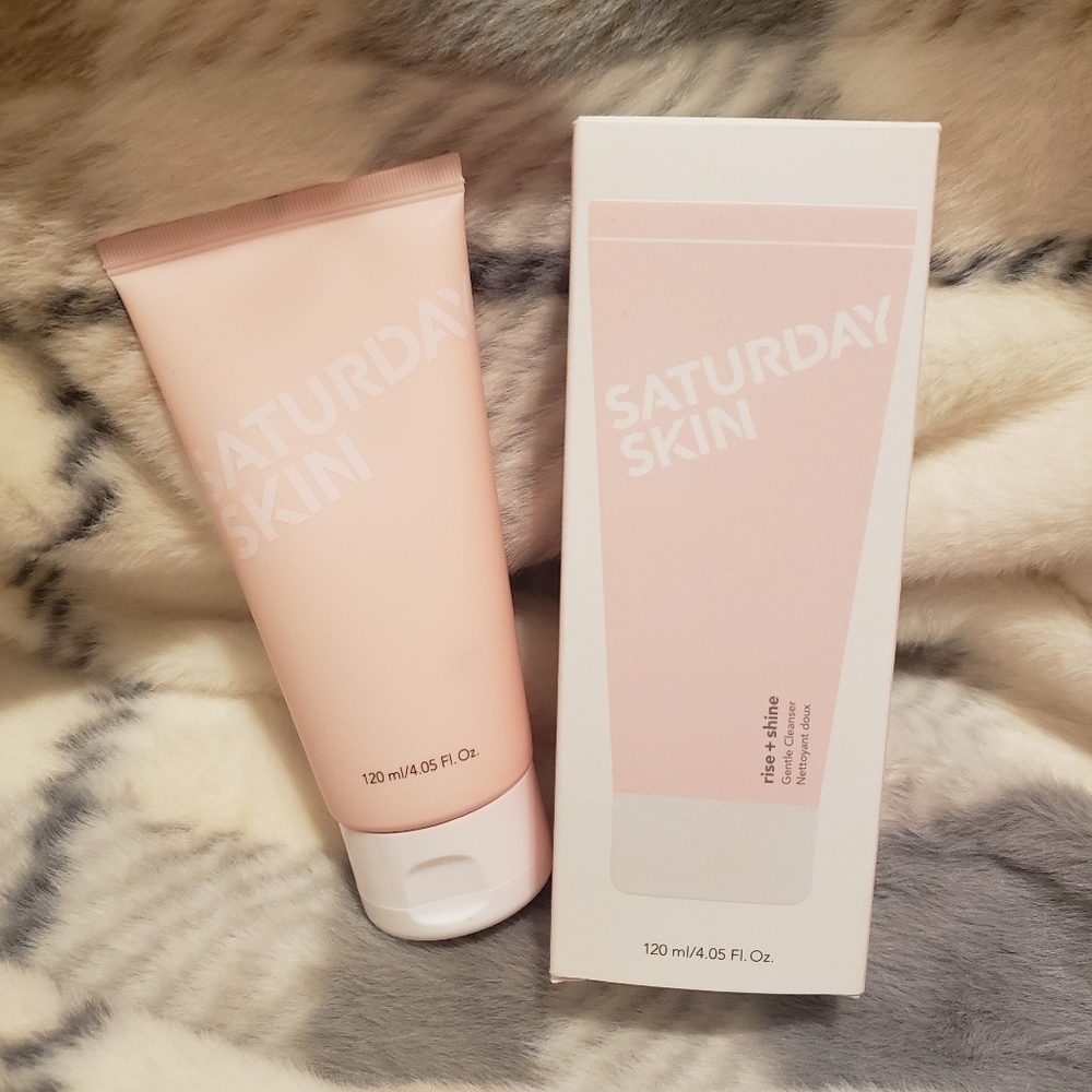 Saturday Skin Rise + Shine Gentle Cleanser